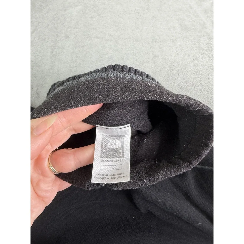 The North Face 1/4 Zip Sweater Men's Size Large Black